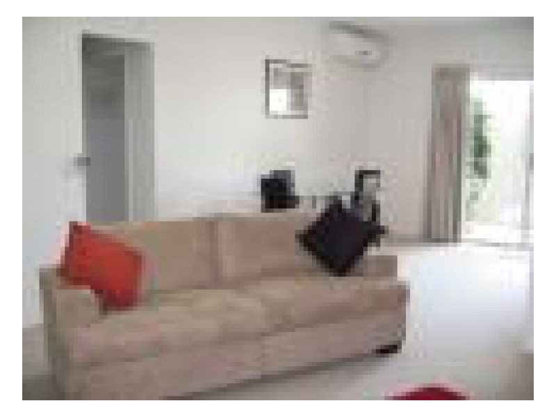 7 Shore Street East, Cleveland QLD 4163