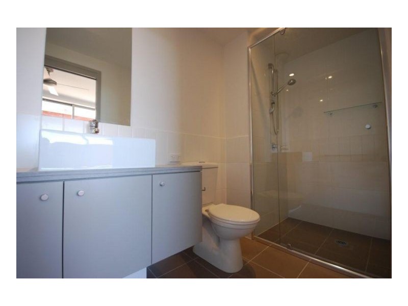 8E / 133 Laver Drive, Robina QLD 4226