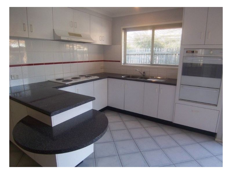 28 Holmead Road, Eight Mile Plains QLD 4113