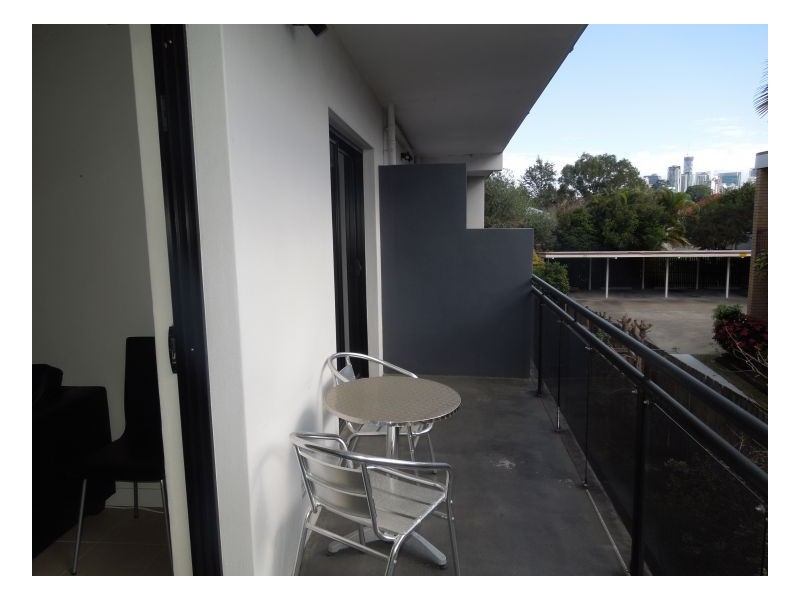 204. Fully Furnished Appartment In Gated Complex, East Brisbane QLD 4169