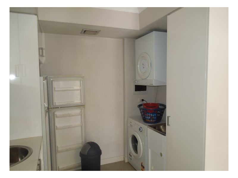 204. Fully Furnished Appartment In Gated Complex, East Brisbane QLD 4169