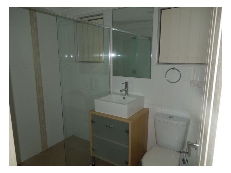 204. Fully Furnished Appartment In Gated Complex, East Brisbane QLD 4169