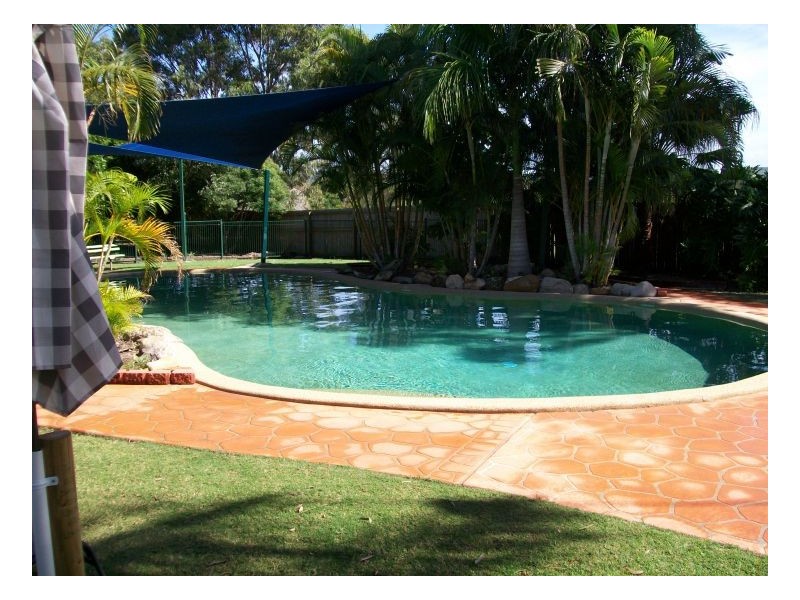 28 125 Pappas Way, Carrara QLD 4211