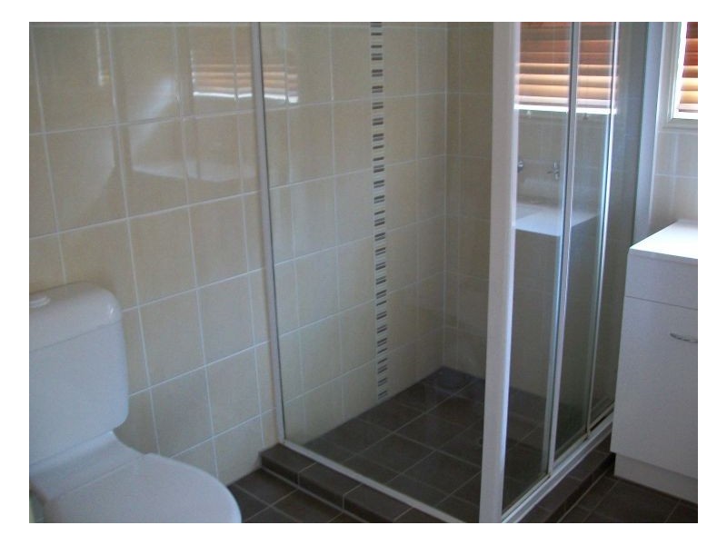 28 125 Pappas Way, Carrara QLD 4211