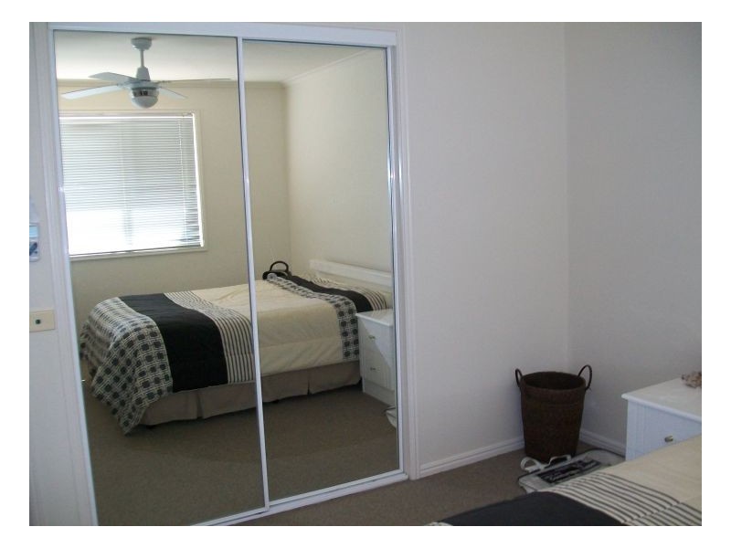 28 125 Pappas Way, Carrara QLD 4211