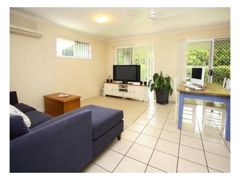 27 Hargreaves Rd, Manly West QLD 4179