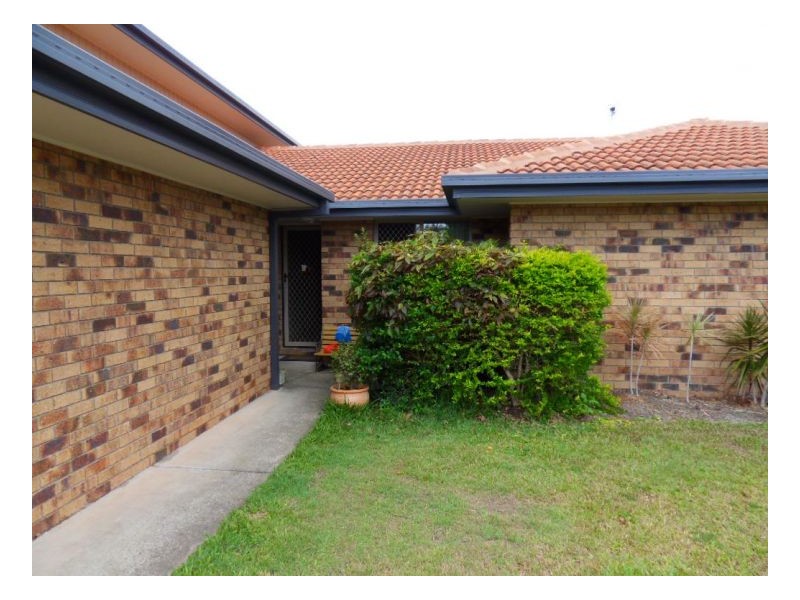 */11 villa @ Waterford Court, Bundall QLD 4217