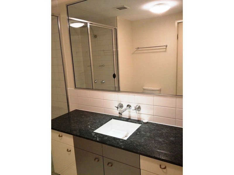 2318/180 Grey Street, South Brisbane QLD 4101