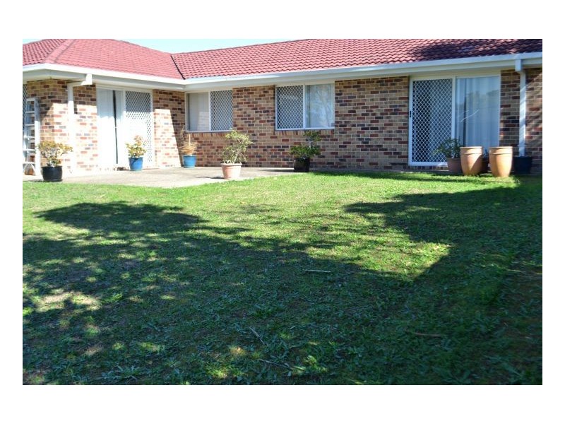 9 Daffodil Crescent, Calamvale QLD 4116