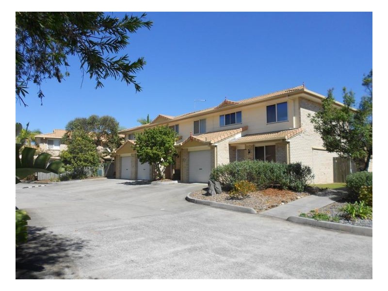 2 11 Rebecca Way, Slacks Creek QLD 4127