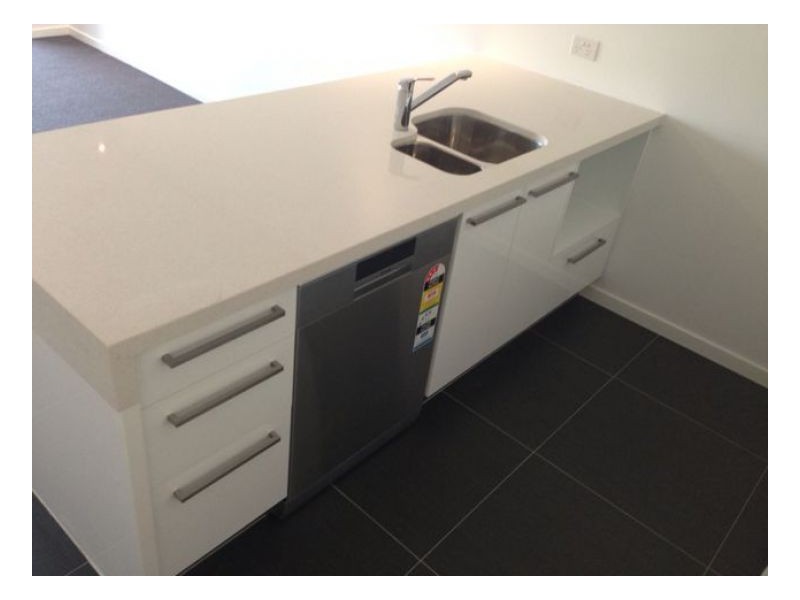 500 159 Logan Rd, Woolloongabba QLD 4102