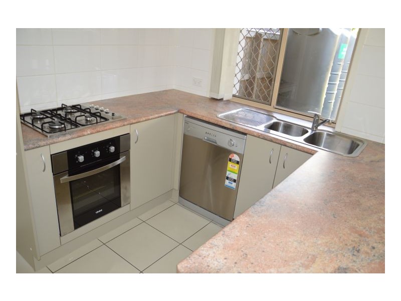 11/2 Grandly Street (or 91 Crossacres St), Doolandella QLD 4077