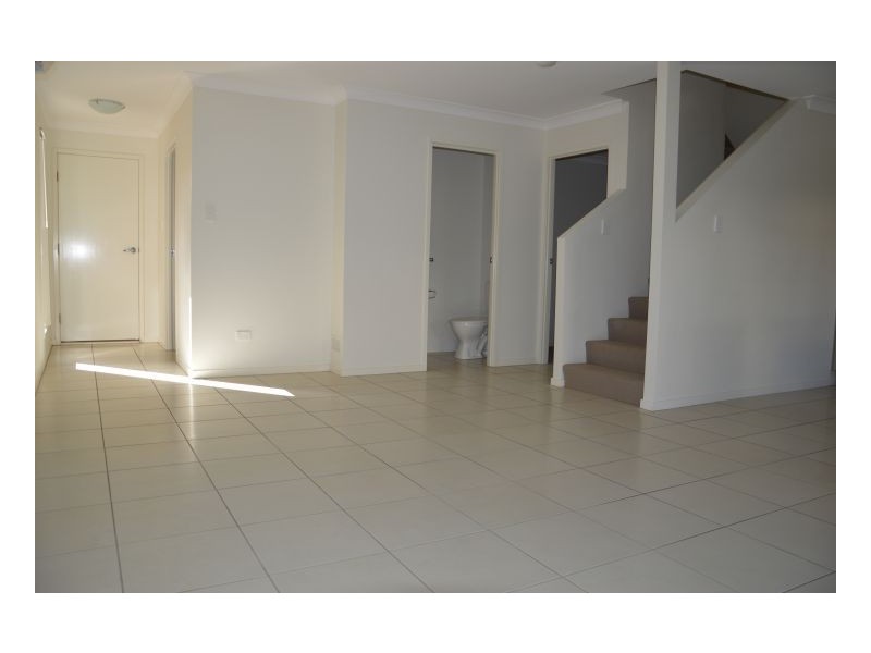 11/2 Grandly Street (or 91 Crossacres St), Doolandella QLD 4077