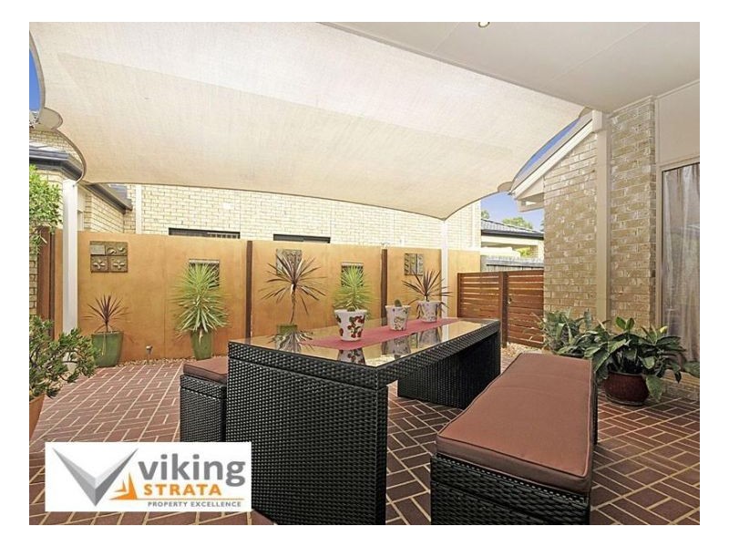 4 Petrie Crescent, Aspley QLD 4034