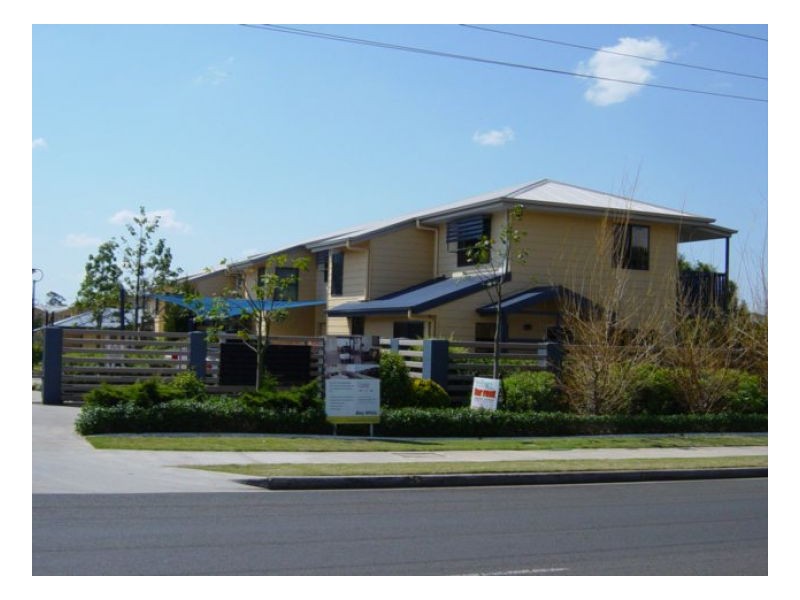 1/337 Spring Street, Kearneys Spring QLD 4350