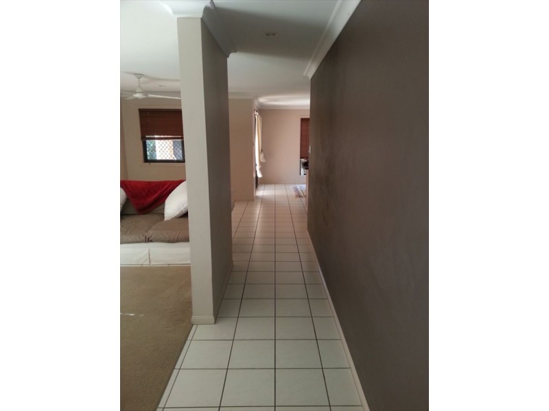 7 Fernwood Place, Taigum QLD 4018