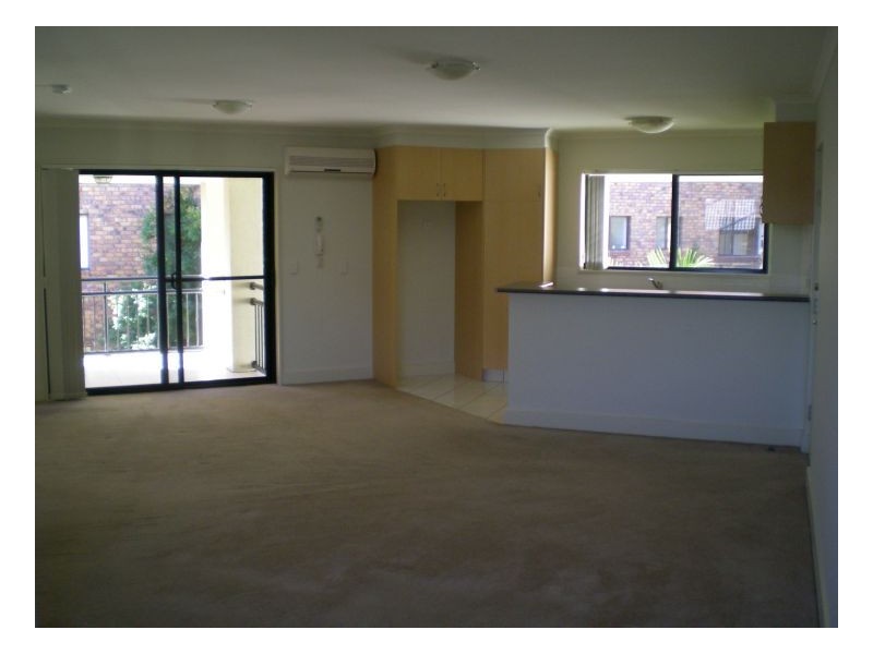 138 High Street, Southport QLD 4215