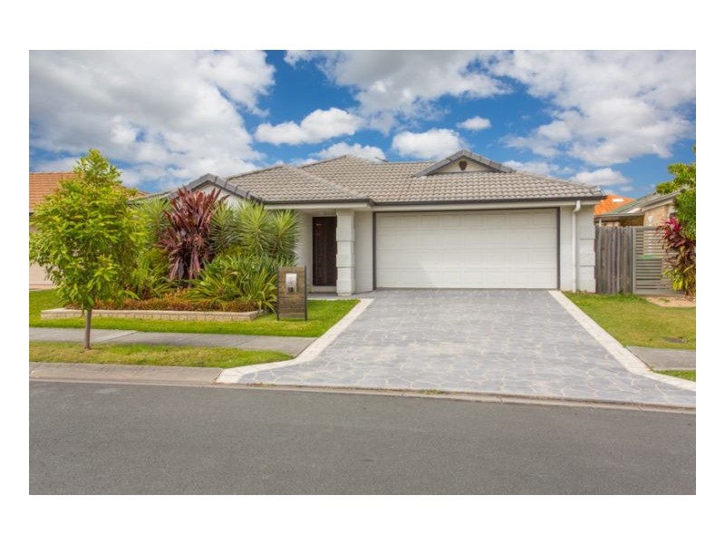 8 Heathwood Street, Taigum QLD 4018