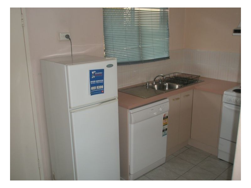 228/191 Mcleod Street, Cairns North QLD 4870