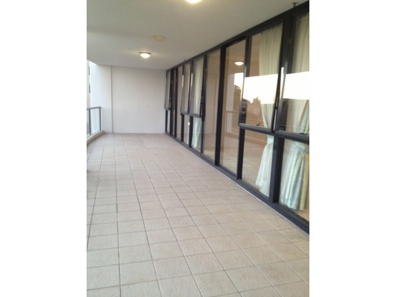 3 31 Harbour Rd, Lancaster Tower, Hamilton QLD 4007