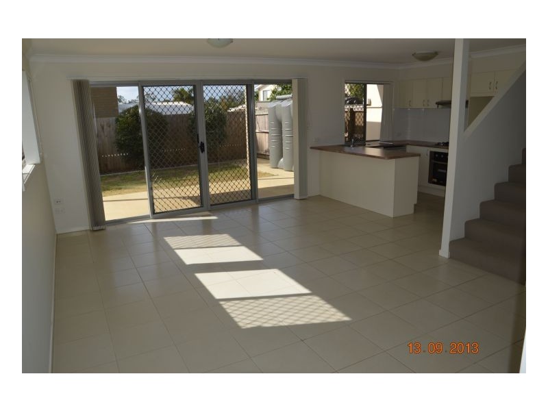 11/2 Grandly Street (or 91 Crossacres St), Doolandella QLD 4077