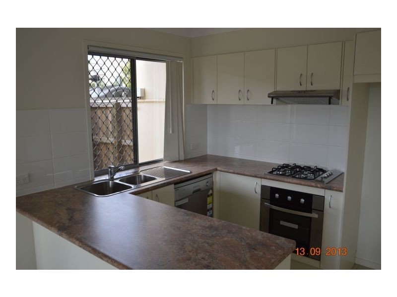 11/2 Grandly Street (or 91 Crossacres St), Doolandella QLD 4077