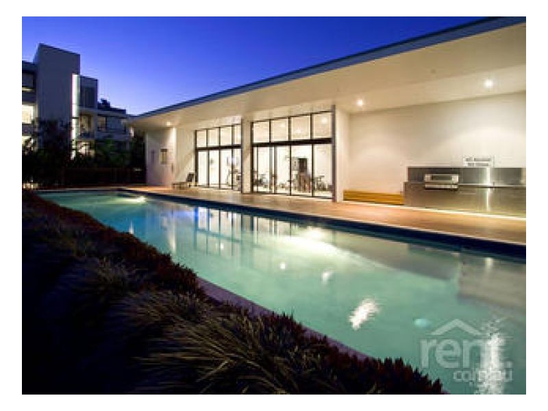 10 Pidgeon Close, West End QLD 4101