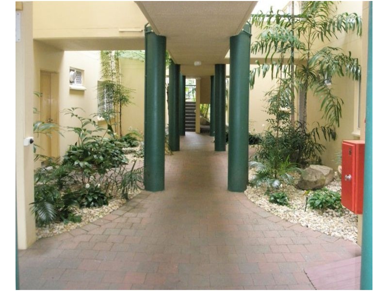 191 Mcleod Street, Cairns North QLD 4870