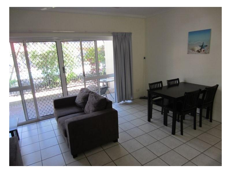 203/191 Mcleod Street, Cairns North QLD 4870