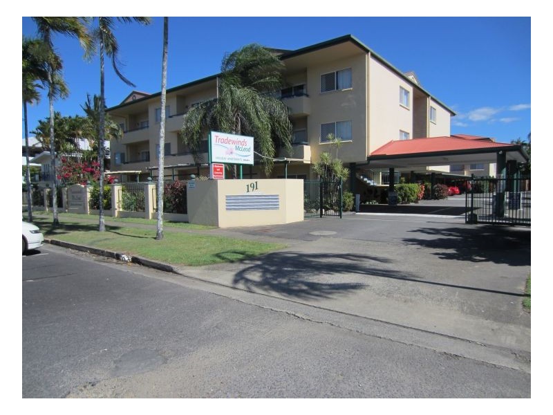 203/191 Mcleod Street, Cairns North QLD 4870
