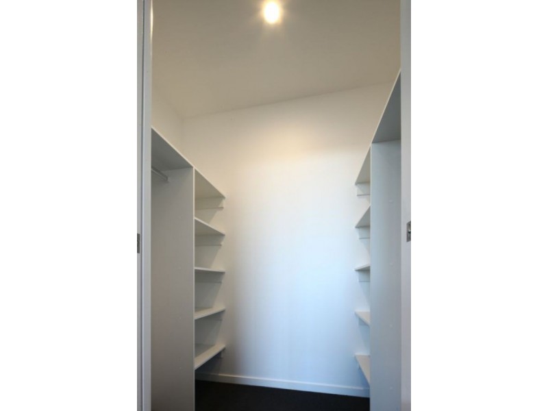 Unit 102 159 Logan Rd, Woolloongabba QLD 4102