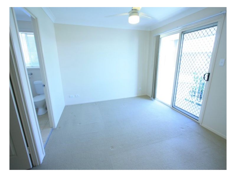 1/11 Pyranees Street, Calamvale QLD 4116