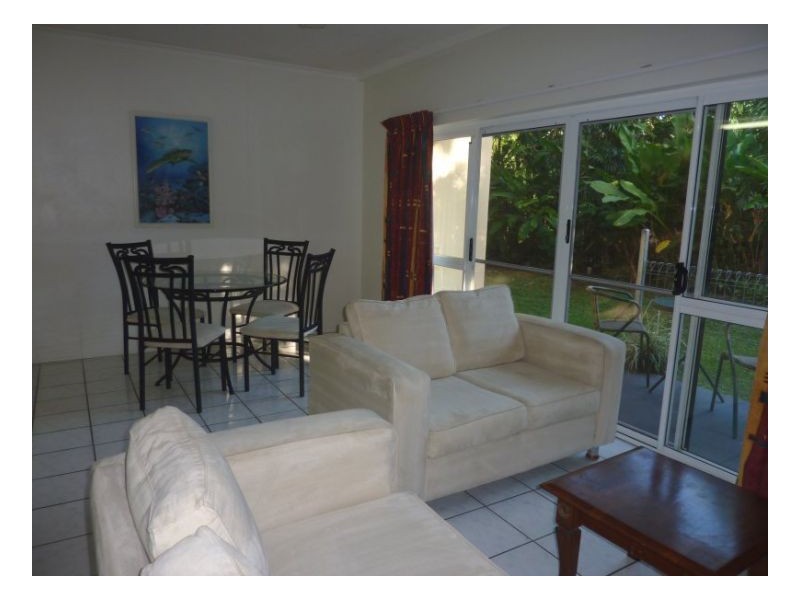 220/191 Mcleod Street, Cairns North QLD 4870