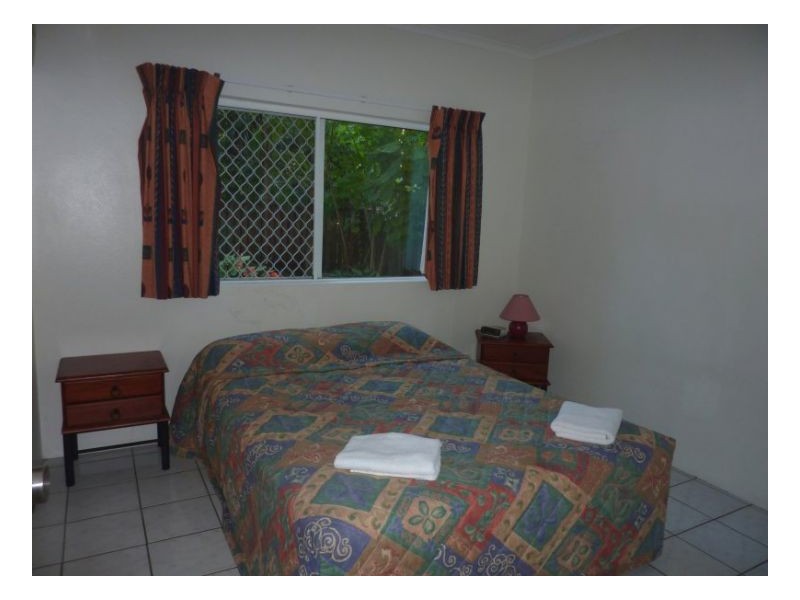 220/191 Mcleod Street, Cairns North QLD 4870