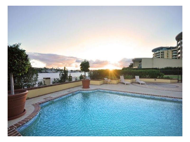 24 31 Harbour Rd, The Lancaster Tower,, Hamilton QLD 4007