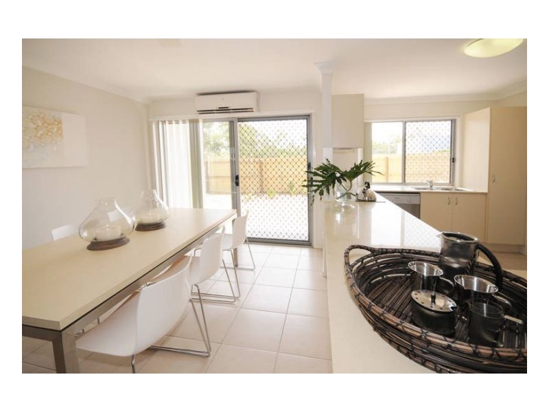Unit 25/116-136 Station Rd Loganlea, Loganlea QLD 4131