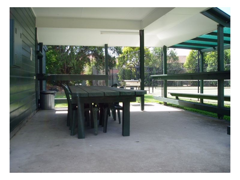 23 Tristan Court, Benowa QLD 4217