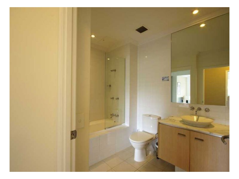 58 19 Lake Street, Varsity Lakes QLD 4227