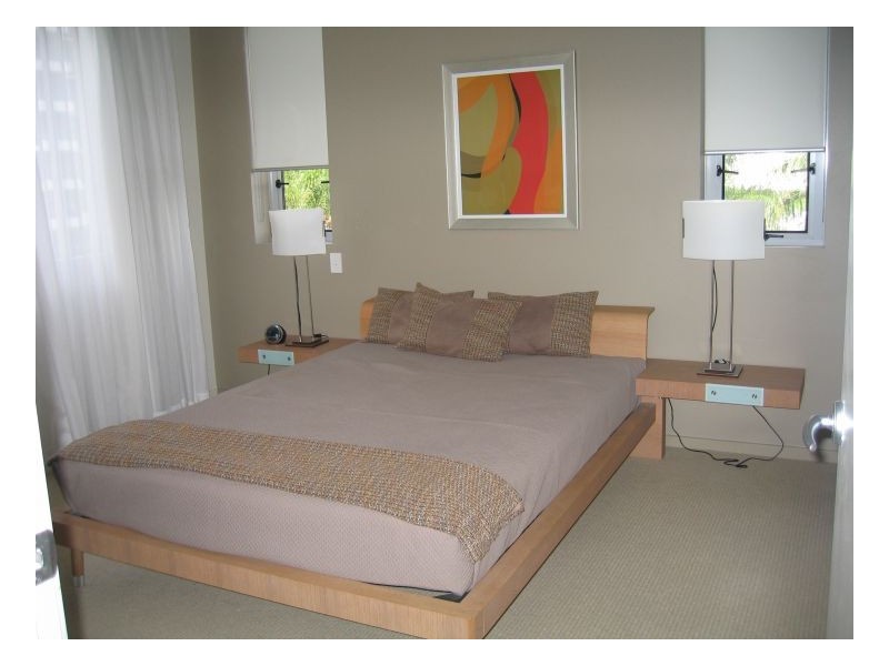 244/21-31 Cypress Ave, Surfers Paradise QLD 4217