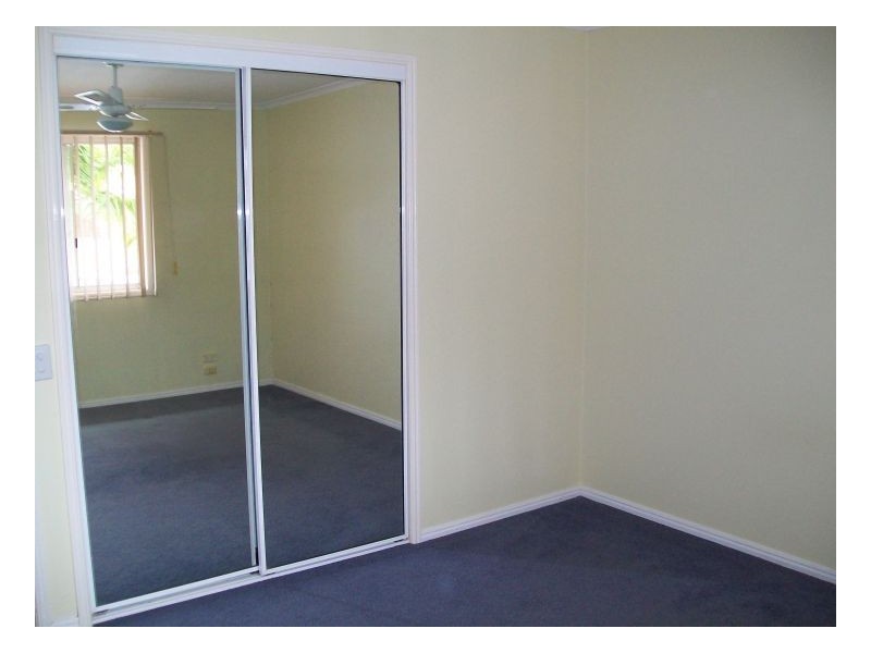 3/125 Pappas Way, Carrara QLD 4211