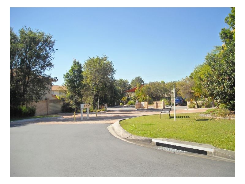 11 Rebecca Way, Slacks Creek QLD 4127