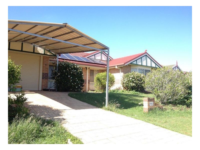 8 Forestgum Grove, Regents Park QLD 4118