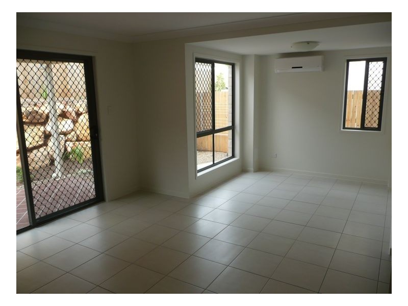 9/200 Jackson Road Or 9/8 Charnwood Place, Sunnybank Hills QLD 4109