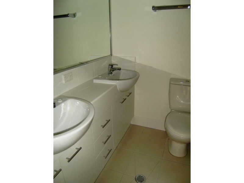 E01 2 Acacia Crt, Robina QLD 4226