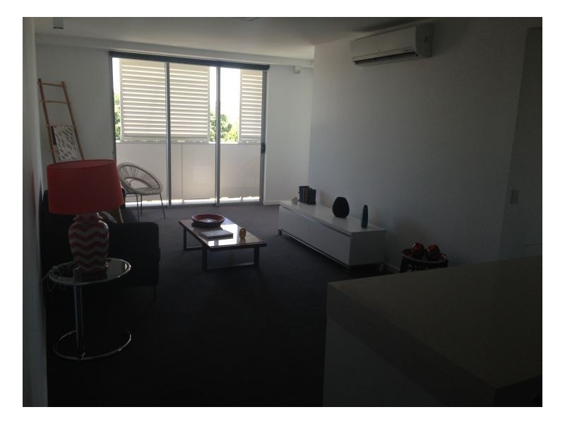 U310/159 Logan Road, Woolloongabba QLD 4102