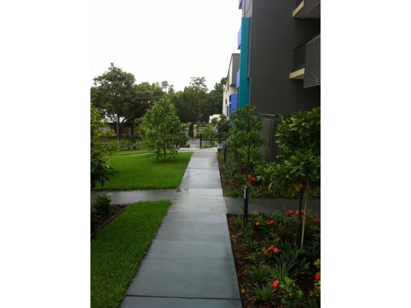 U37/2180 Logan Road, Upper Mount Gravatt QLD 4122