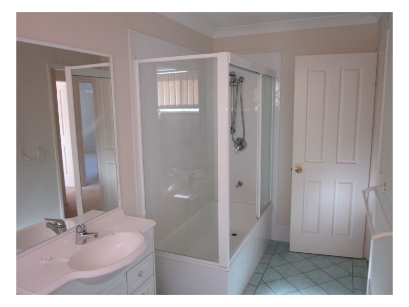 8 Gemview St, Calamvale QLD 4116