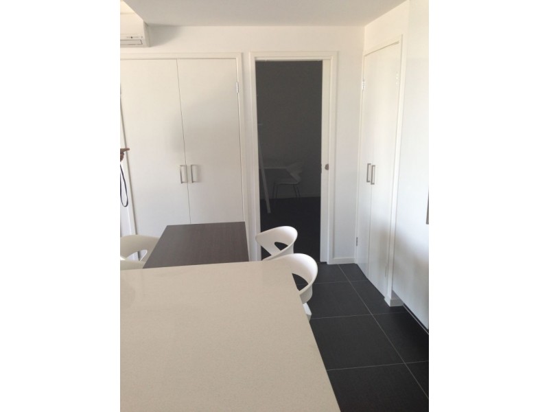 616 159 Logan Rd, Woolloongabba QLD 4102