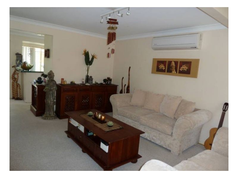 23 Tristan Court, Benowa QLD 4217