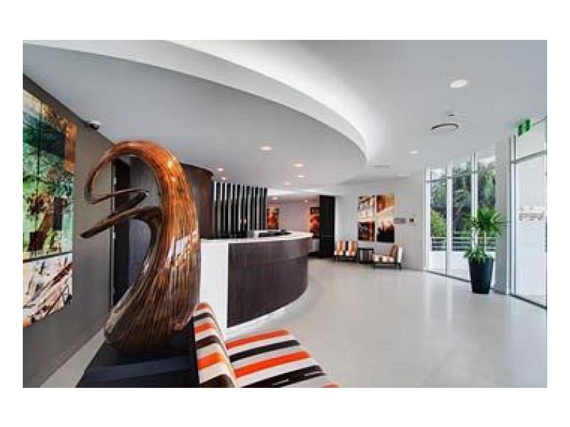 16 228 Varsity Parade, Varsity Lakes QLD 4227